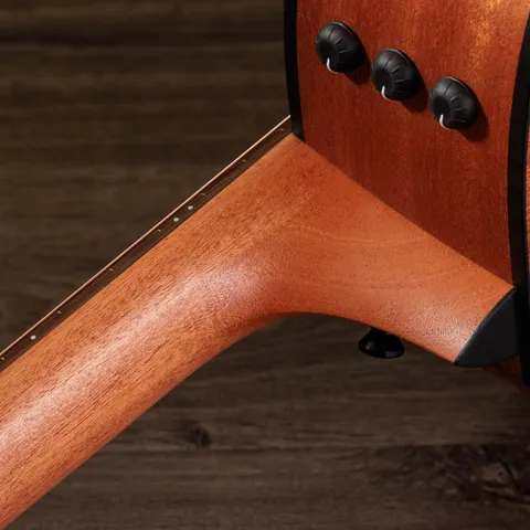 100 Series Acoustic Guitars | Taylor Guitars